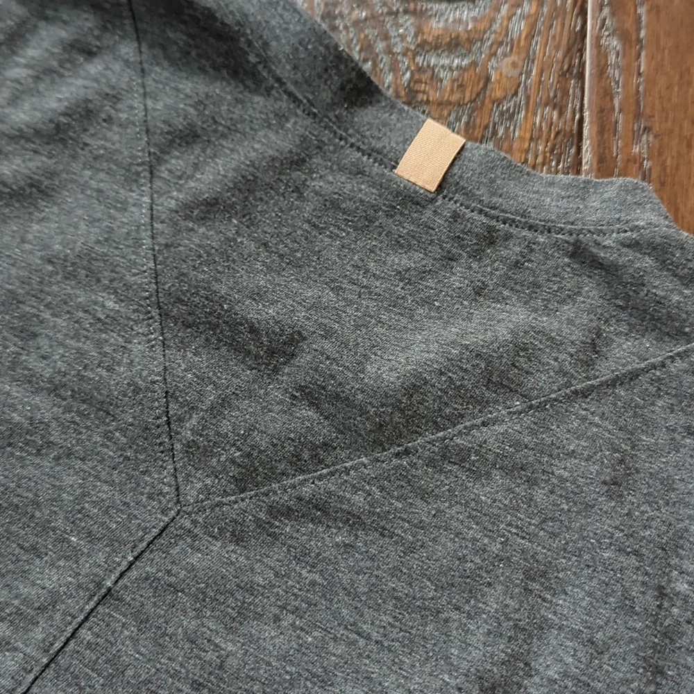 LLUNYA I Gray Grey Relaxed Good in Bed Crew Neck Long Sleeve Lounge Shirt, M - Picture 15 of 16